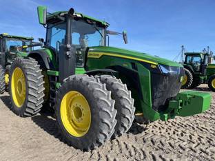 2023 John Deere 8R 340