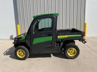 2022 John Deere GATOR XUV 835R