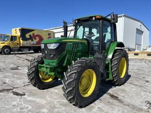 2017 John Deere 6120M