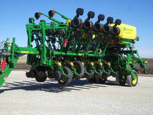 2024 John Deere 1795