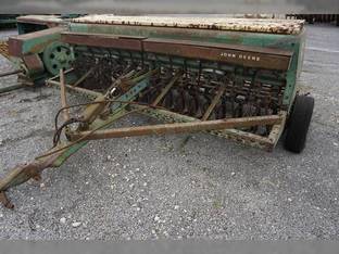 1981 John Deere 8200