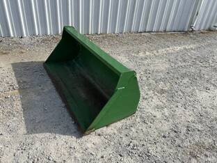2022 John Deere 6ft bucket global
