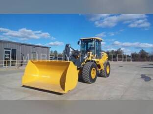 2022 John Deere 524 P