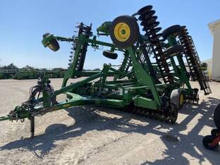 2023 John Deere 2660VT