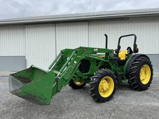 2011 John Deere 5075M