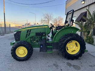 2022 John Deere 5115M