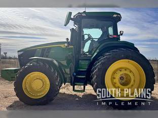2023 John Deere 7R 330