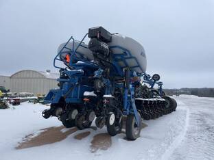 2020 Kinze 4900