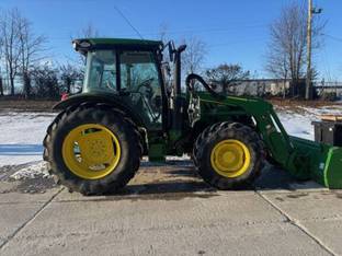 2022 John Deere 5115M