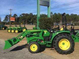 2025 John Deere 4052M