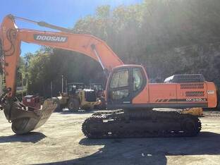 2017 Doosan DX340 LC