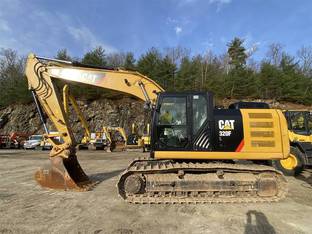 2017 Caterpillar 320F L