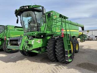 2024 John Deere S780