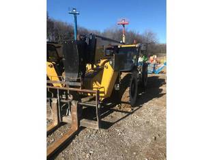 2019 Caterpillar TL1055D