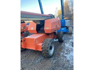 2015 JLG 660SJ