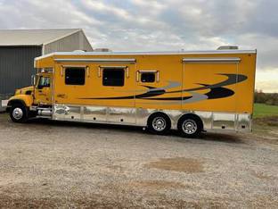 2005 Mack GRANITE CV713