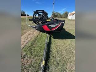 2019 MacDon Industries FD140