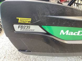 2023 MacDon Industries FD235