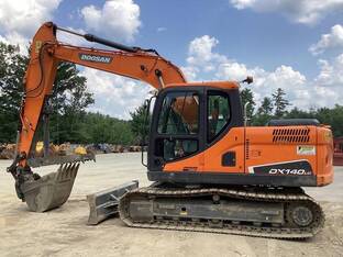 2021 Doosan DX140 LC