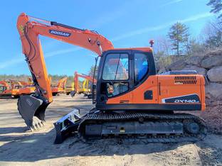 2022 Doosan DX140 LC