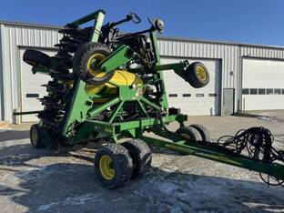 2006 John Deere 1990