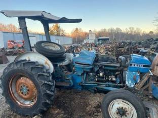 Ford 2810