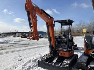 2025 Hitachi ZX26U-5N