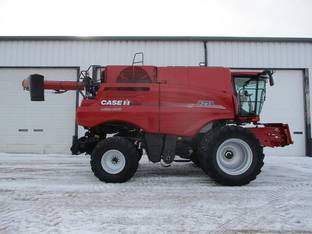 2023 Case IH 8250