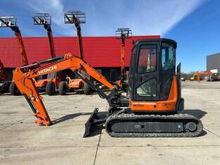 2025 Hitachi ZX50U-5N