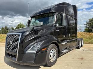 2023 Volvo VNL64T860