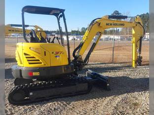 2024 New Holland E37C