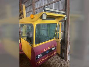 1984 New Holland 1069
