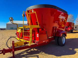 2024 Supreme International 900T