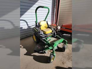 2017 John Deere Z915E