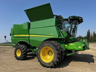 2023 John Deere S770