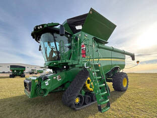 2024 John Deere S790
