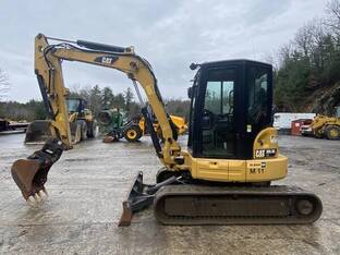2017 Caterpillar 305.5E2 CR