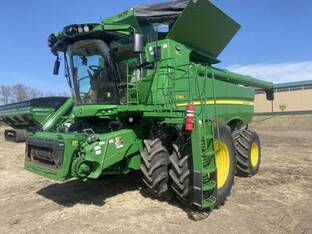2024 John Deere S780