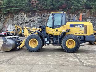 2020 Komatsu WA270-8