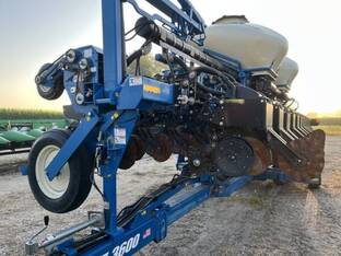 2018 Kinze 3600ASD