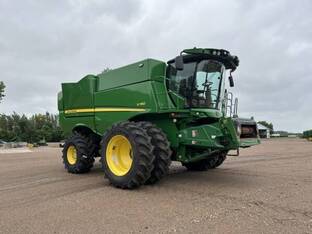 2023 John Deere S780