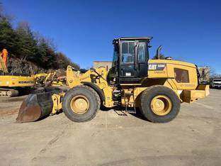 2017 Caterpillar 930M
