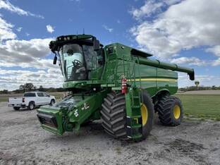 2024 John Deere S780