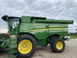 2024 John Deere S780