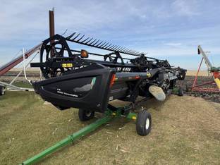 2015 MacDon Industries FD75-35