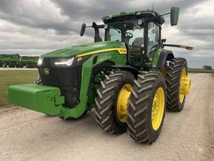 2023 John Deere 8R 370