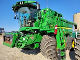 2023 John Deere S780