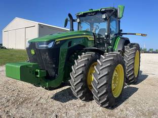 2023 John Deere 8R 310