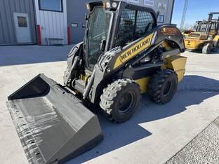 2020 New Holland L328