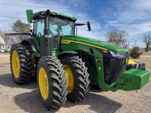 2024 John Deere 8R 340